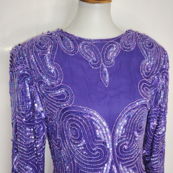 VINTAGE PURPLE AND LAVENDER BEADED DRESS - Picture 8 of 10